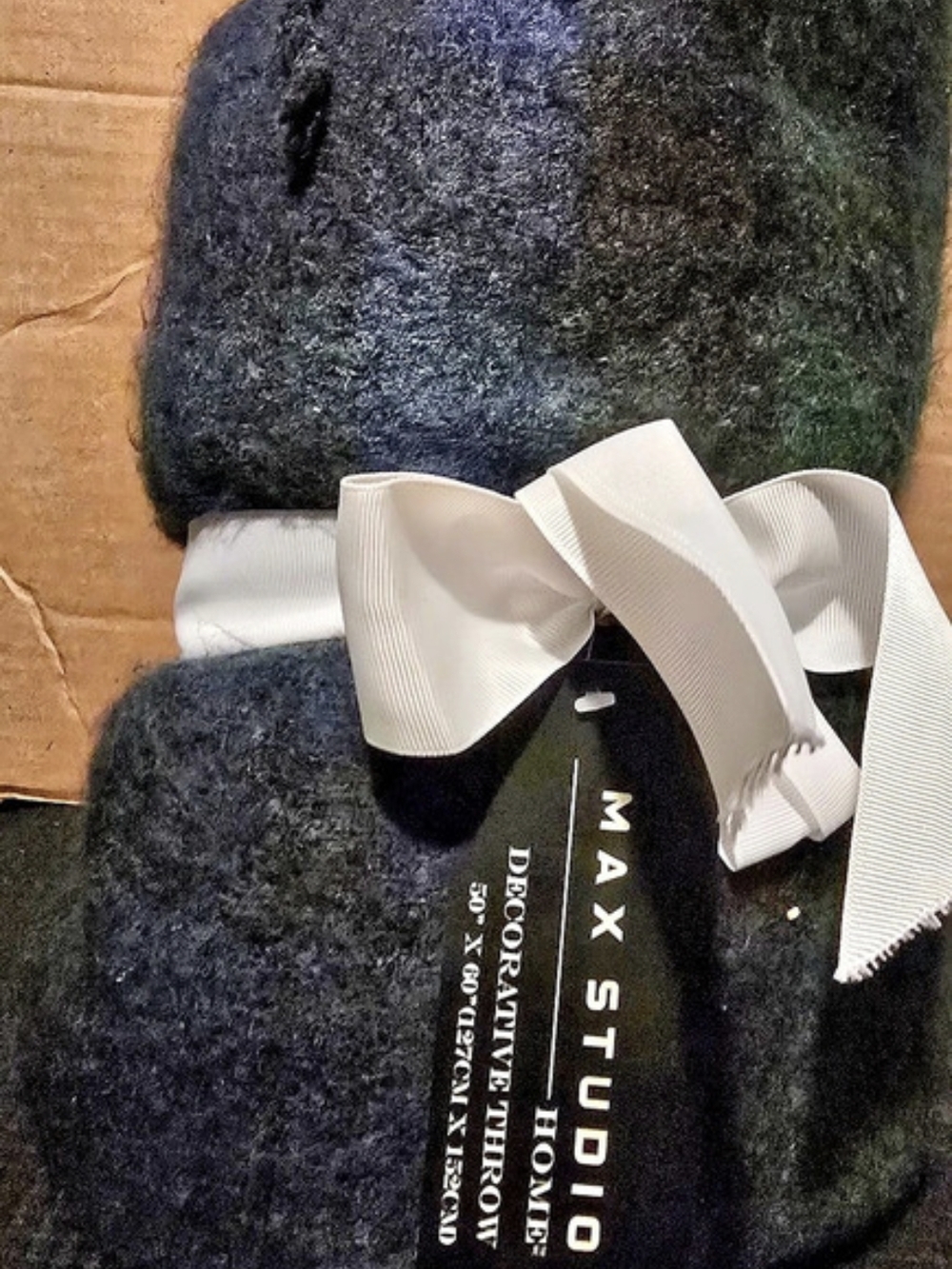 Max Studio Home Plush Throw Blanket in Black & Blue NWT